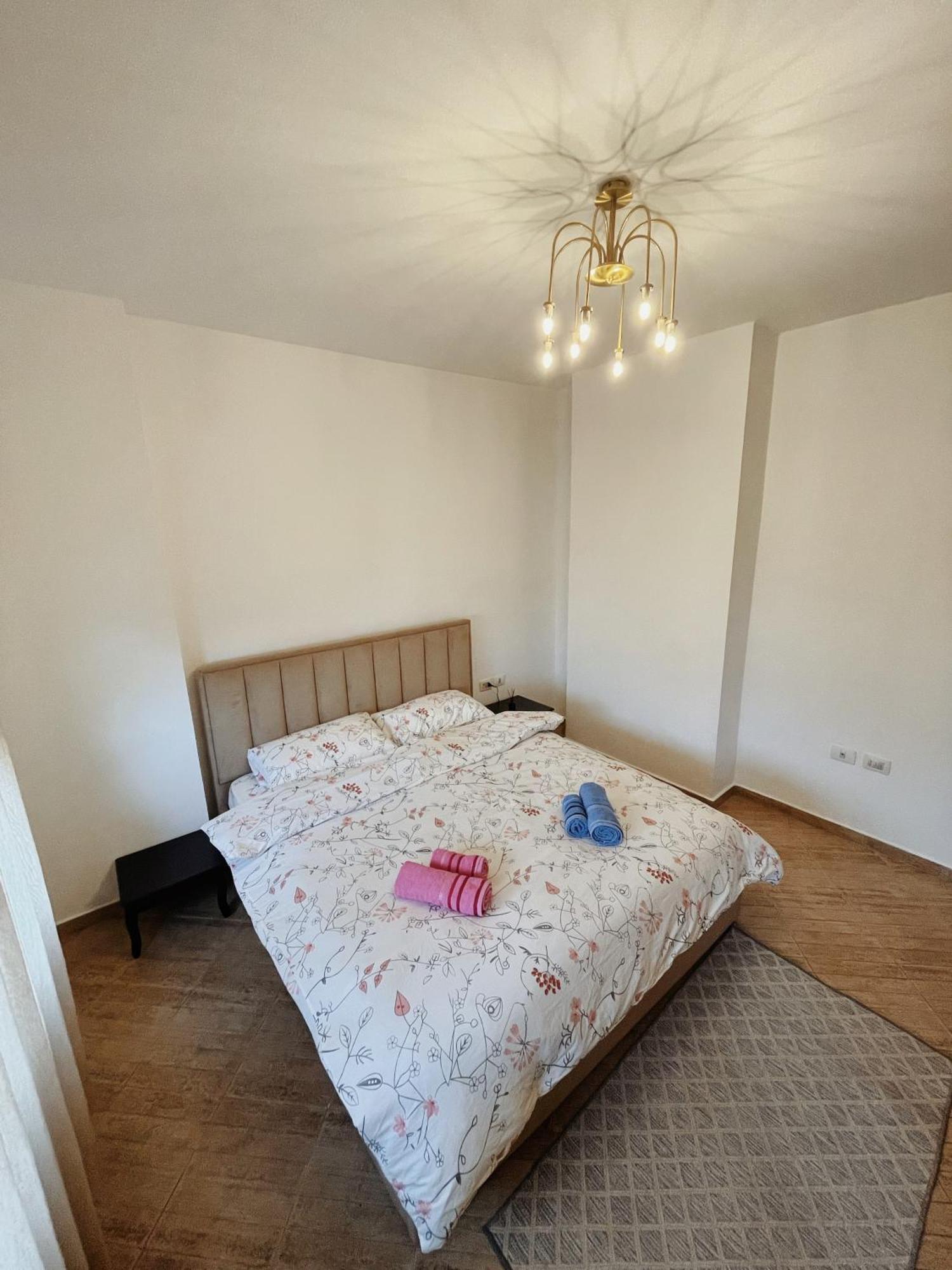 Lovely Apartment Tiranë Eksteriør bilde